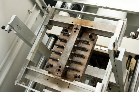 FKM Balg (High Tech - Rubber Transfer moulding)